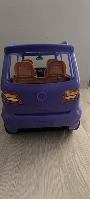SUV barbie samochód na 4 lalki