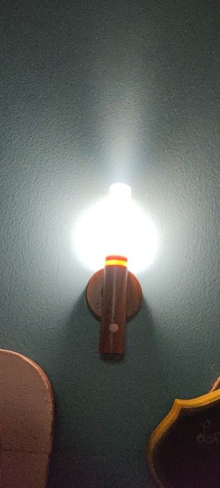 Luz led, com sensor de movimento, Usb (Novo) cor Branca e Amarela