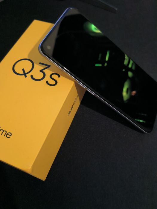 Realme Q3s 8/128 кирпіч