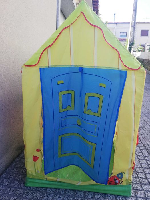 Casinha tenda de brincar em tecido