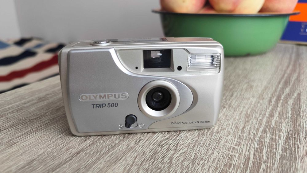 Aparat analogowy Olympus Trip 500