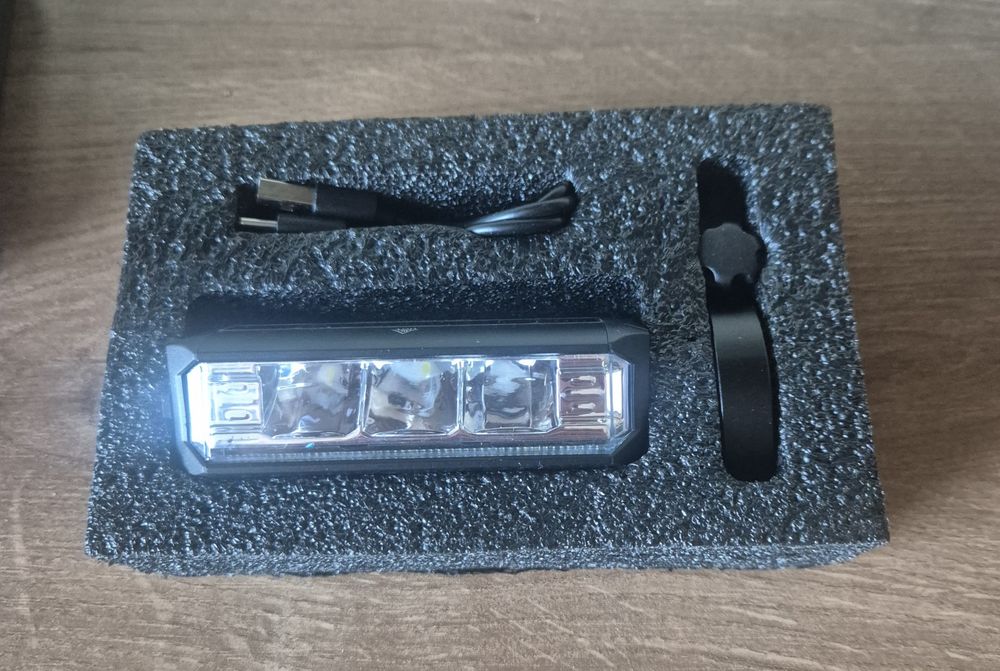 NOWA Lampka rowerowa OFFBONDAGE 900 lm | Aluminium | USB-C