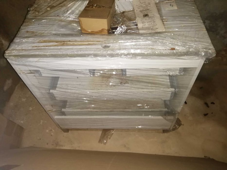 Vendo vários artigos para a sua casa de banho