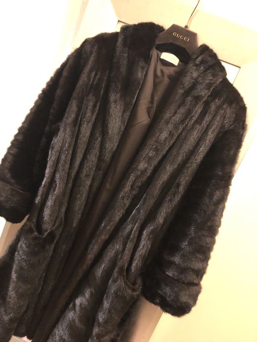 Casaco de vison ‘BLACKGLAMA’  com bolsas laterais tmn  40