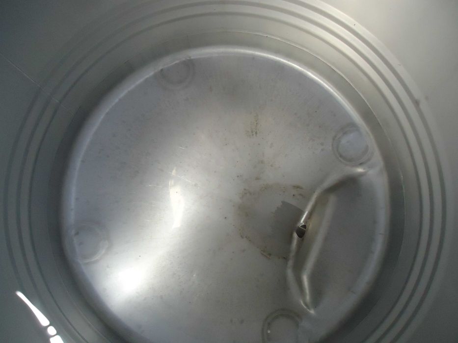 Zbiornik nierdzewny 1000L stojący ko ścianka 2mm do przwozu widlakiem
