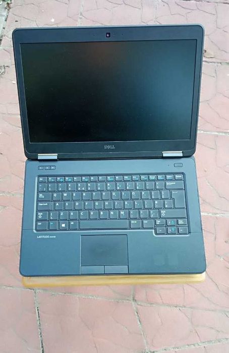 14" IPS HD\ Dell E5440\ intel Core i3-4030\ 8gb ddr3\ SSD new\ HDMI