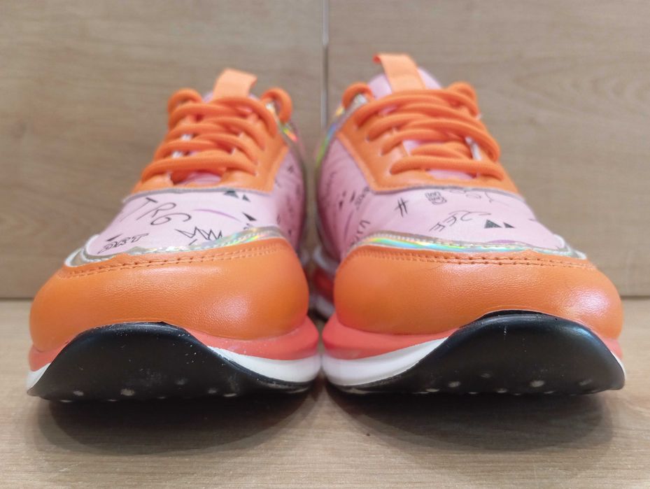 Sneakersy Damskie COU AIR WRITE FASHION SPORT"  "0001". Rozm 37 / 23cm