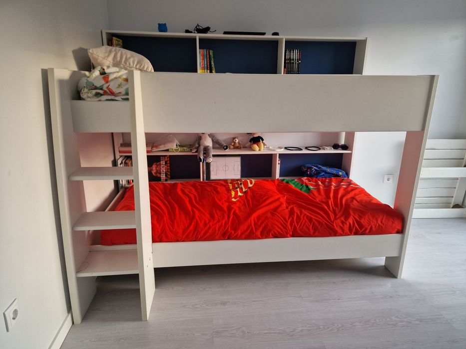 Beliche Criança - prateleiras azuis ou rosa