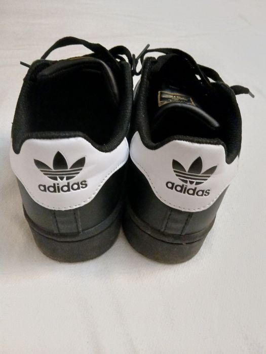Adidas superstar