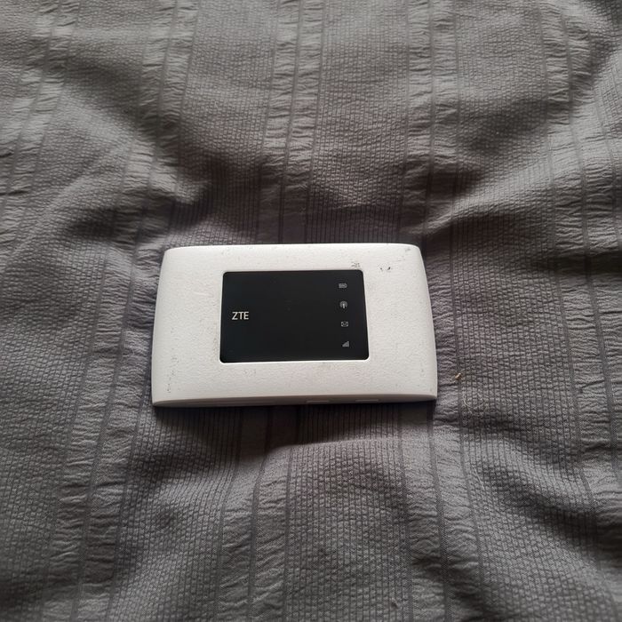 4G/3G Wi-Fi роутер ZTE