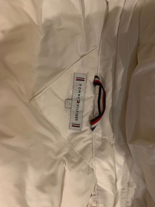 Tommy Hilfiger śliczny puchowy pałaszczyk M