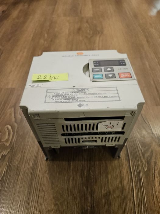 Falownik LG 2.2kW SV022iG5A-4 seria iG5A