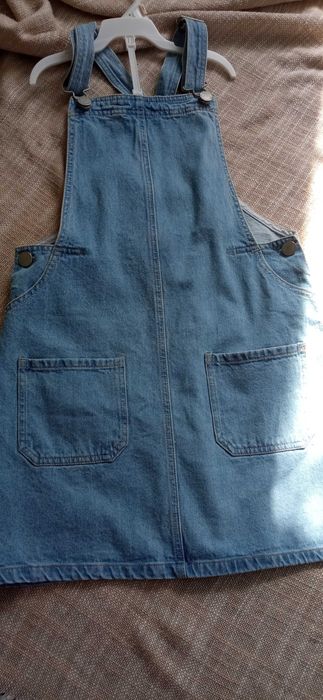 Речі на дівчинку