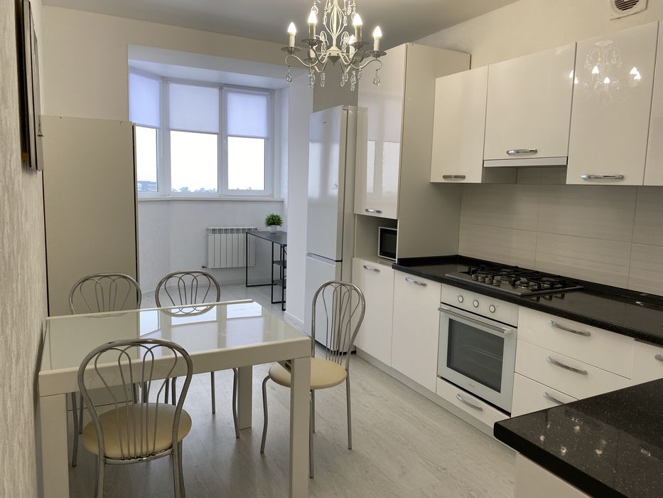 Оренда Євро-Двокімнатної квартири.Центральний Парк. ТОРГ!