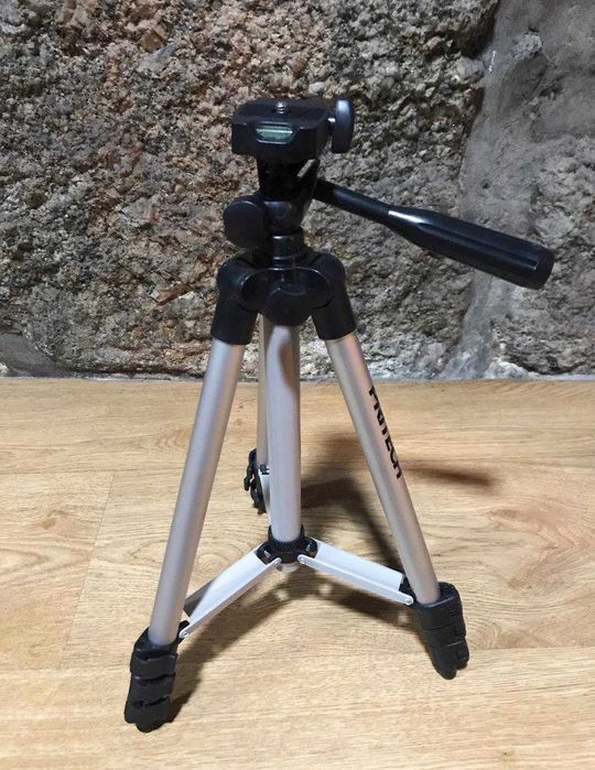 Tripé extensível para câmara fotográfica / telemóvel/ smartphone -NOVO