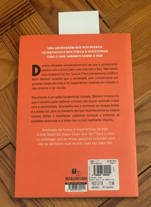 Livro A Arte Subtil de Saber Dizer que se F*da Mark Manson + Marcador