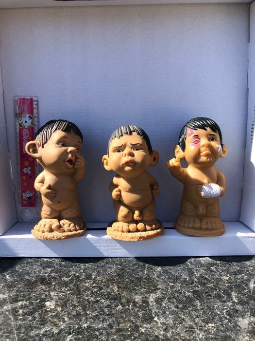 Variedad  piezas muito antigos