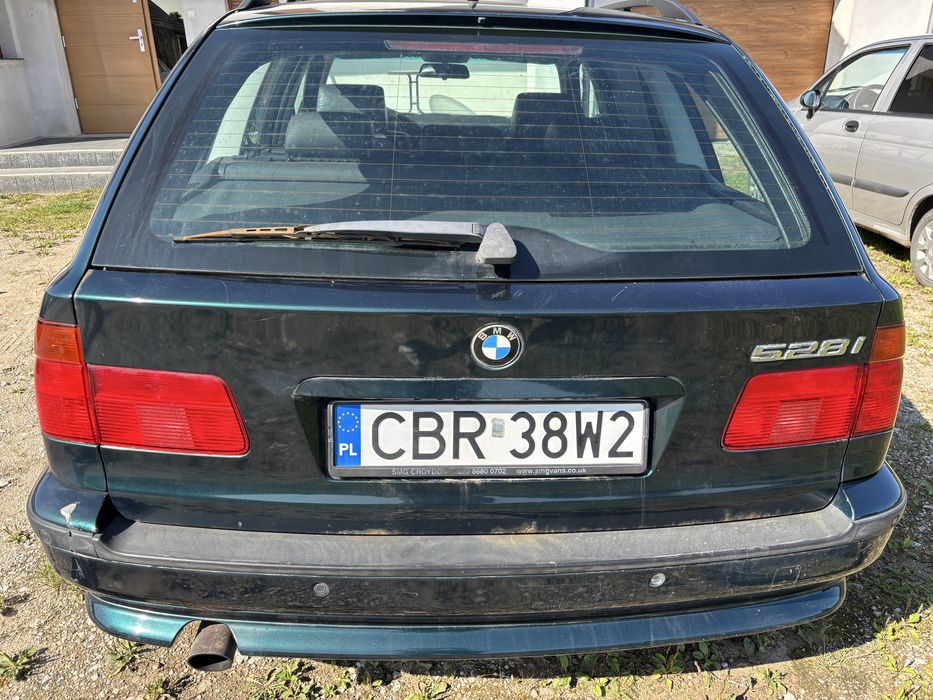 BMW E39 528i kombi