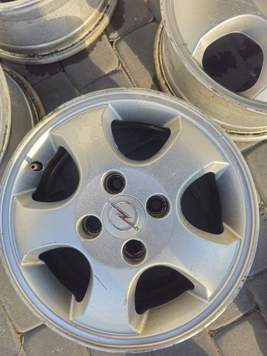 Alufelgi Oryginalne Opel 14" 4x100 Ronal 5.5J ET49 Corsa Astra