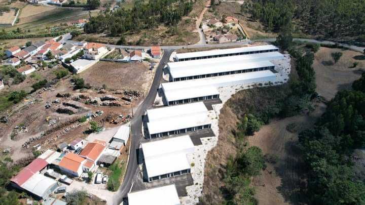 Condomínio de garagens em Torres Vedras