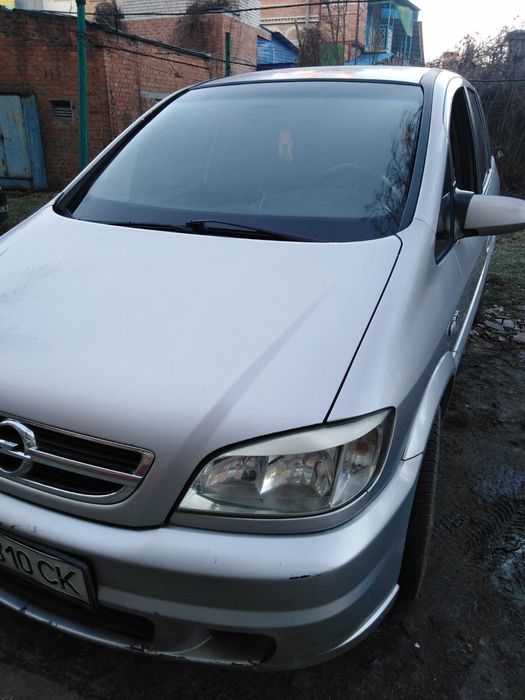 Продам Опель Зафира