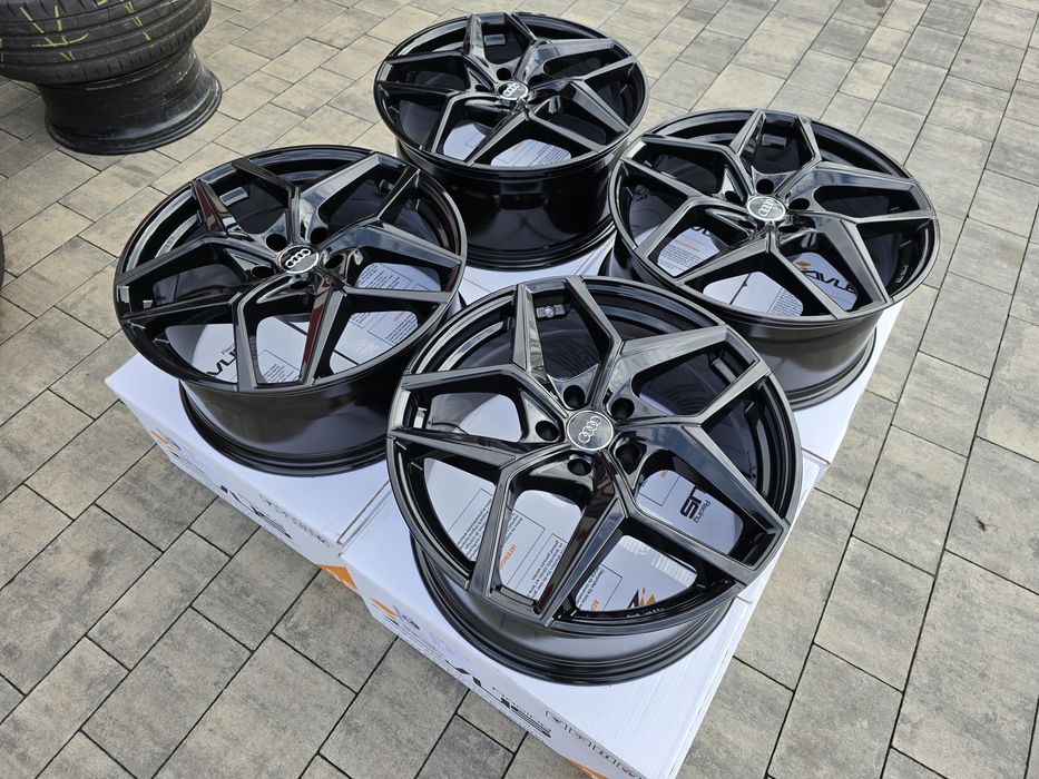 Felgi 19" 5x112 8.5J ET39 Audi Q5 Q3 A6 C8 C7 A4 B9 B8 A8 AVUS ITALY !