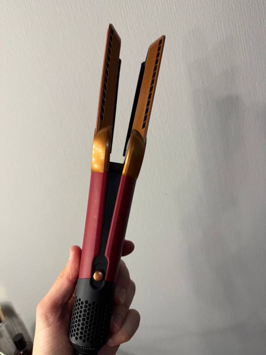 Dyson Airstrait Red/Gold дайсон еірстрейт