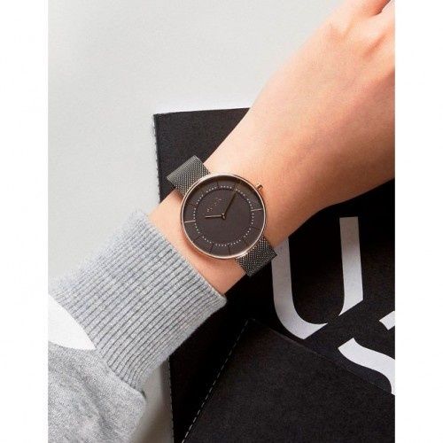 Часы новые SKAGEN