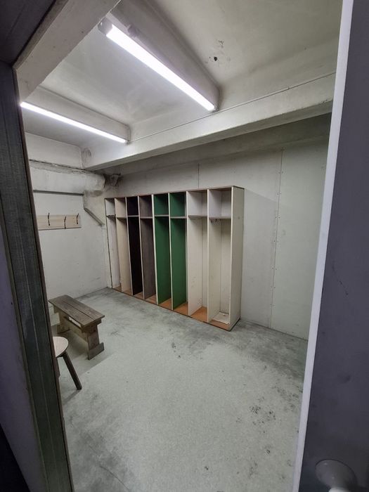 Здам приміщення під СТО/виробництво/склад 220 м + 40 м