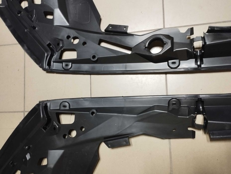 BMW X5 G05 X6 G06 накладка крила 51767418198 уплотнитель 51767418197