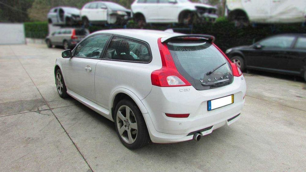 Volvo C30 1.6D2 de 2011 - Peças Usadas