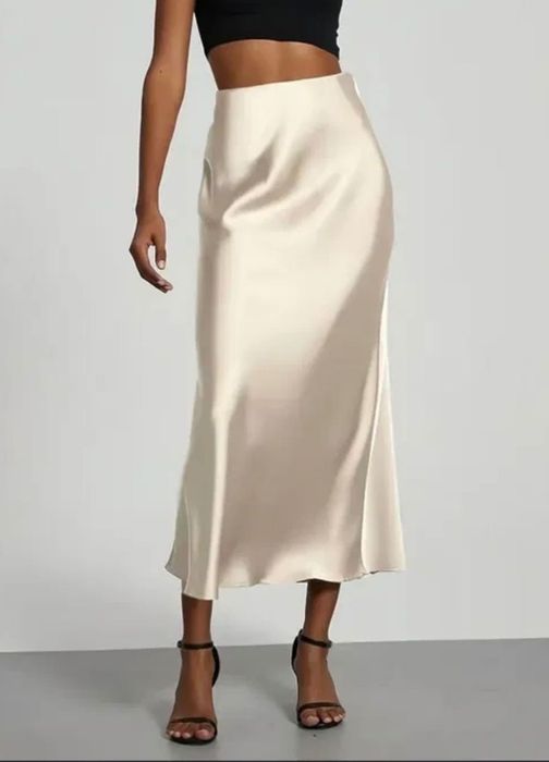 Шовкова спідниця