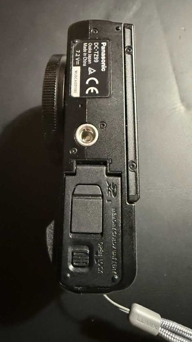 Panasonic DC-TZ99 Lumix