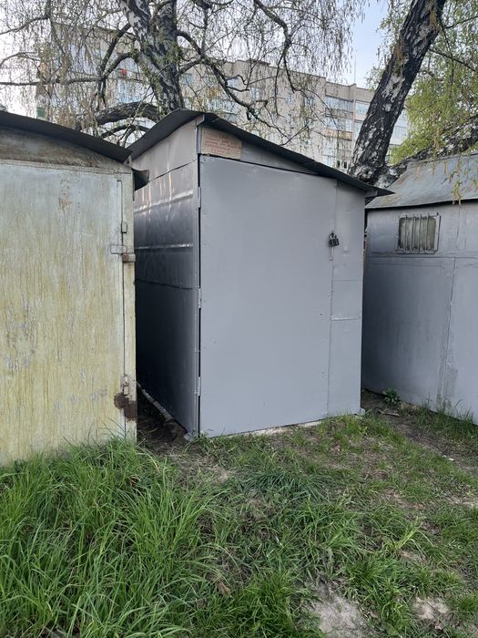 Металева будка для  мото циклів, скутерів, велосипедів та інвентаря.