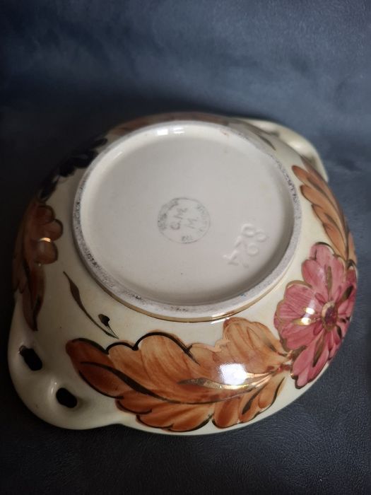Ozdobna porcelanowa szkatułka  cukiernica stara