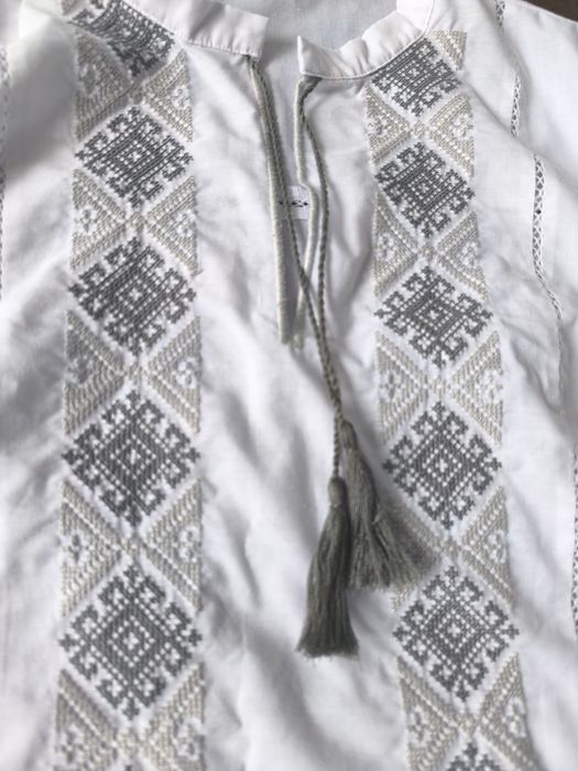 Вишиванка жіноча