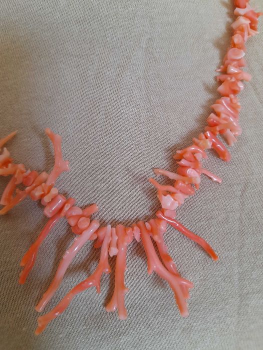 бусы из натуральных камней