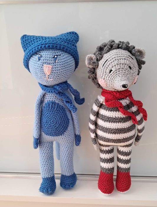 Kot i jeż szydełkowe maskotki amigurumi dla Pana Kuby
