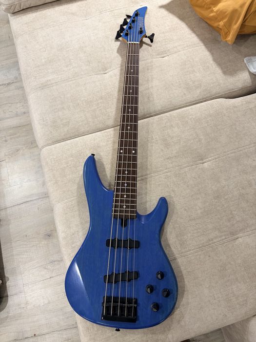 Baixo Yamaha RBX755A