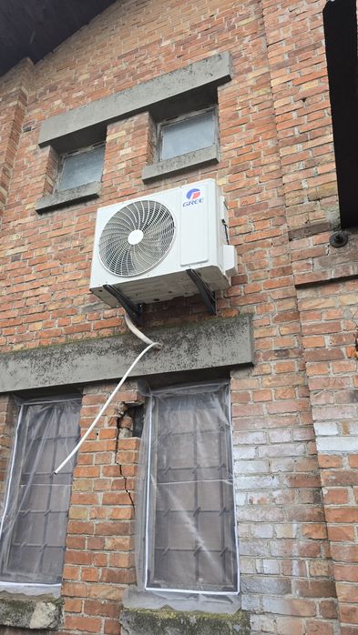 Чистка кондиціонера перед сезоном