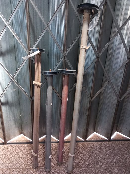 Vendo 4 varões tubo pvc