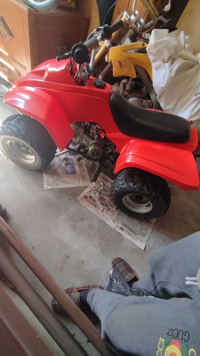 Vendo moto 4 ou troco por algo do meu agrado