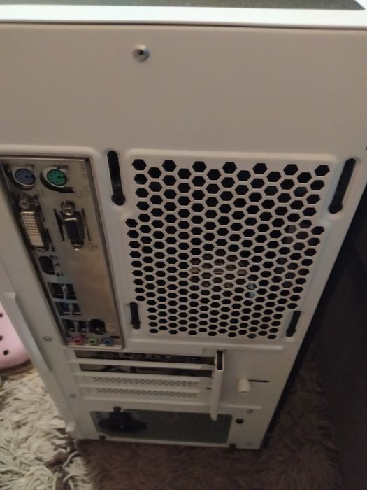 rx 6600xt - купити комп'ютери та комплектуючі - Ціна на OLX.ua