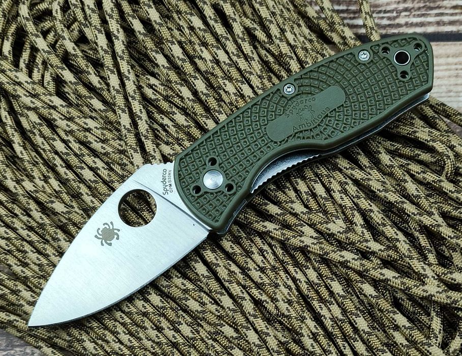 Брелок EDC фолдер Spyderco Ambitious