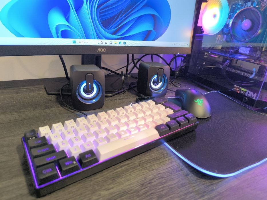 PC Gaming R5 4060RTX 16 Ram + Ecrã + Periféricos 3x S/ Juros