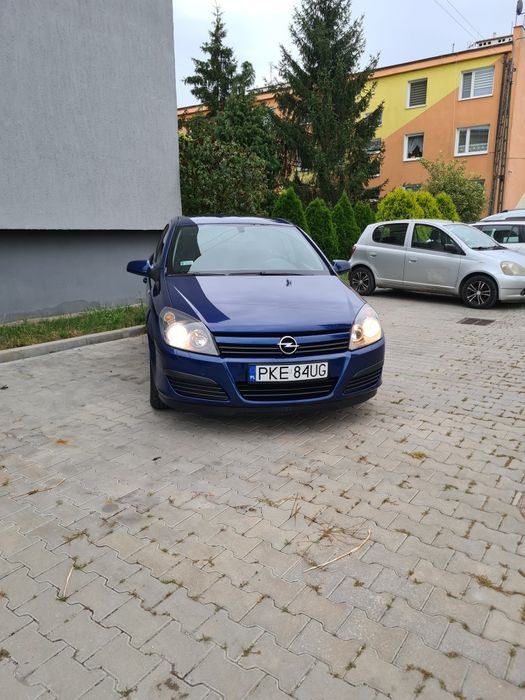 Opel Astra H dwa kpl Kół spalanie 5.5l klimatyzacja