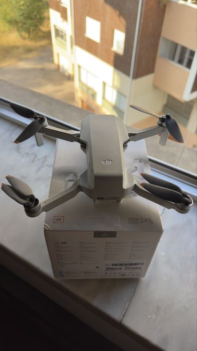 DJI Mini 4K + Comando + Mala de Transporte | Para Reparação ou Peças