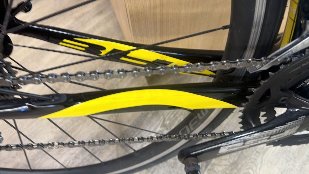 Bicicleta BH G6 pro