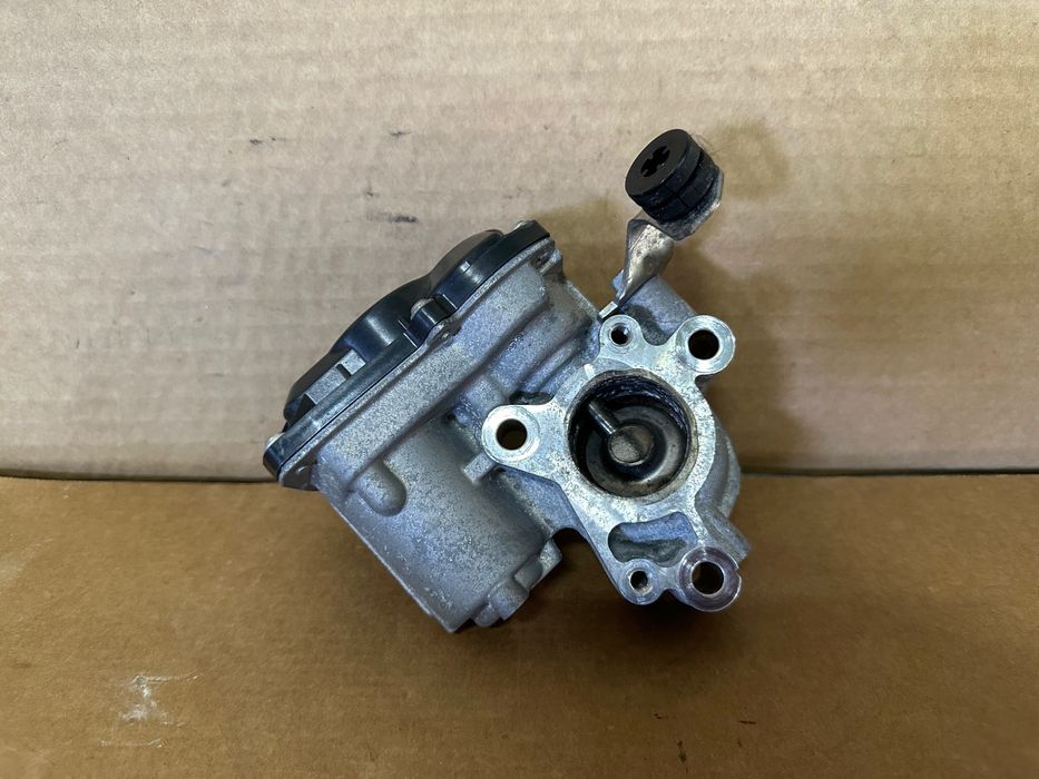 Válvula EGR Nissan QashQai Captur 1.5 dci 147100.361R HMLGT0871R DENSO