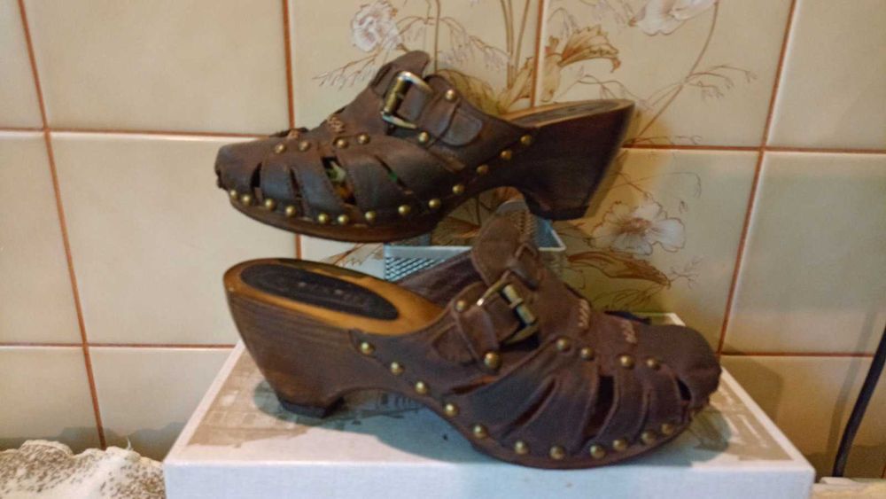 Drewniaki Lasocki 38 (24cm)